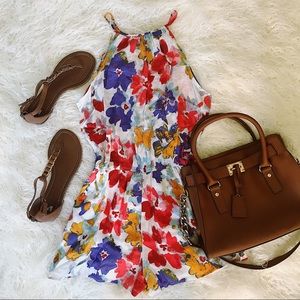 🚨NWT Love…Ady Floral Print Romper🚨